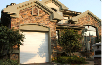 简单开关卷帘门，黄瓜视频黄色APP电子黄瓜视频下载网址遥控器做得到！